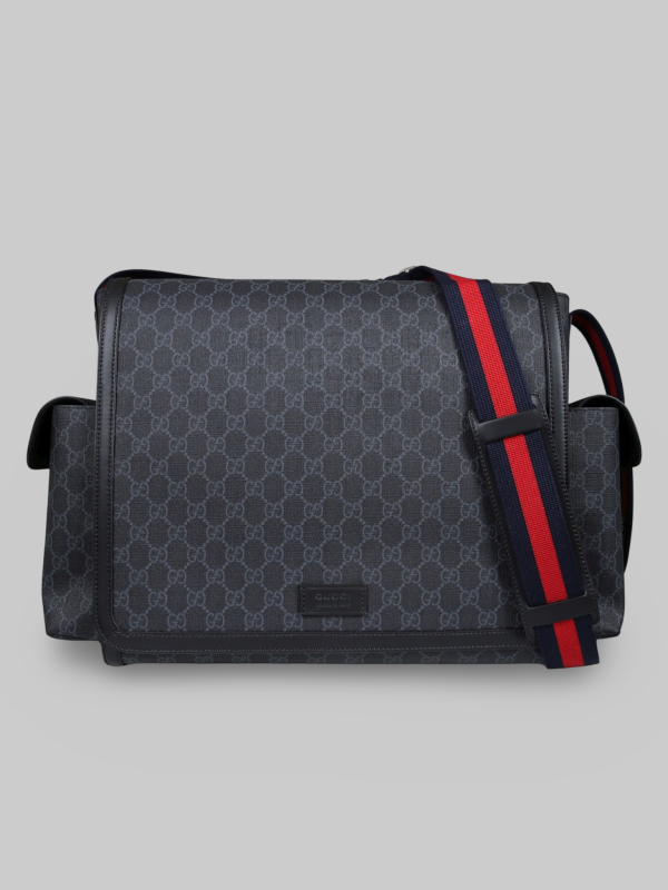 GUCCI LUIERTAS SUPREME BLACK