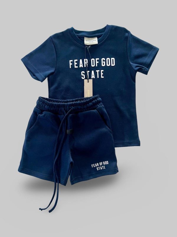 ESSENTIALS SET