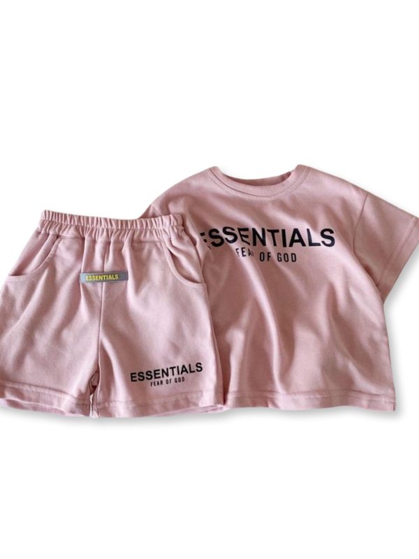 Fear of God Essentials zomer set