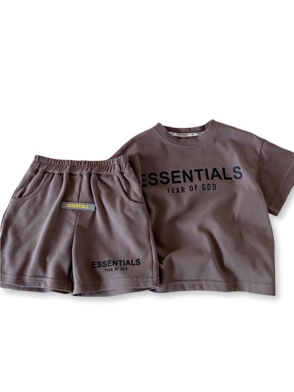 Fear of God Essentials zomer set