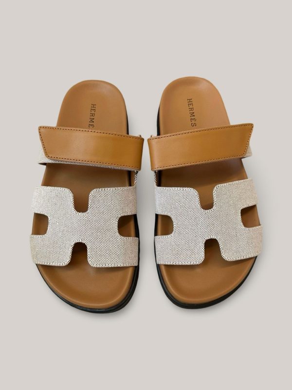 HERMES CHYPRE SANDALEN