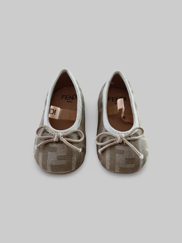 FENDI ballerina’s